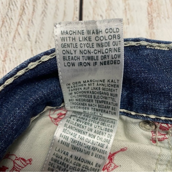 True Religion Women’s Distressed Blue Straight Jeans size 31 - Picture 11 of 12